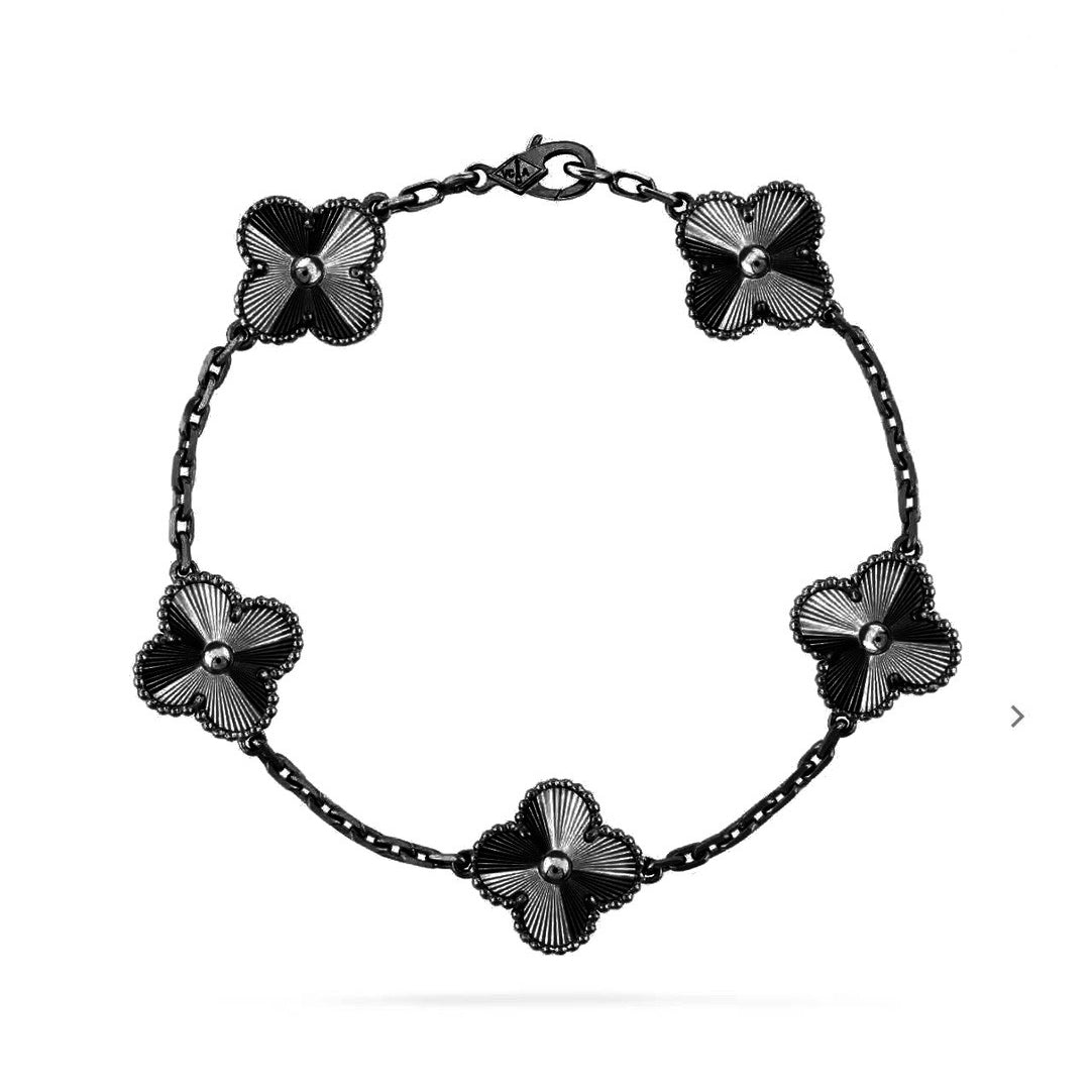 [Limara]CLOVER 5 MOTIF BLACK BRACELET
