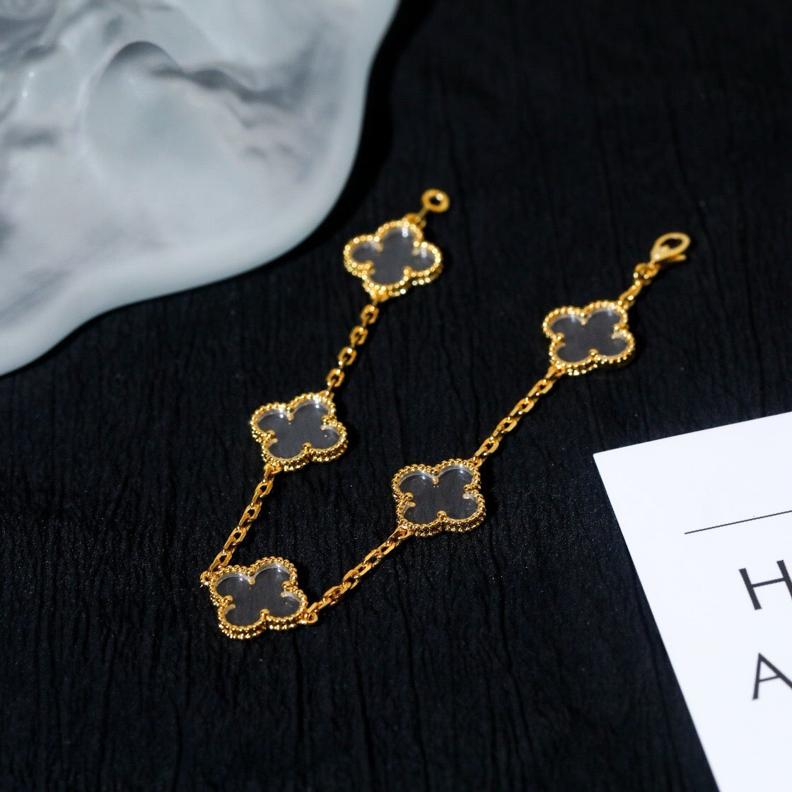 [Limara]CLOVER 5 MOTIF ROCK CRYSTAL BRACELET