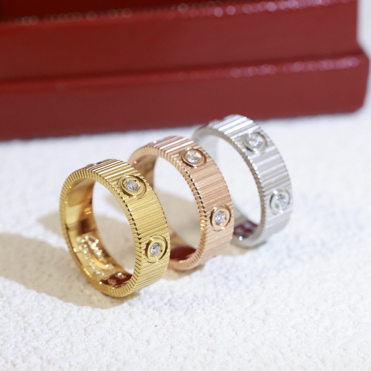 [Limara]LOVE 6.5MM UNLIMITED RING, 6 DIAMONDS