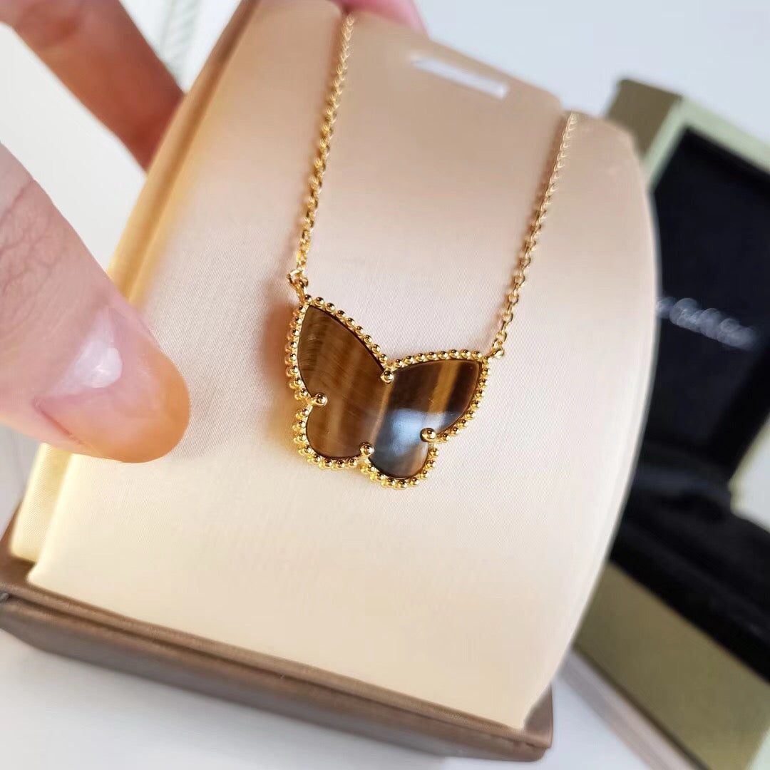 [Limara] TIGER__ EYE BUTTERFLY NECKLACE