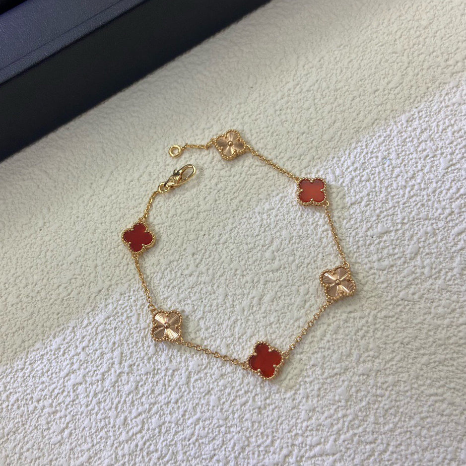 [Limara]CLOVER 6 MOTIF RED AGATE LASER BRACELET