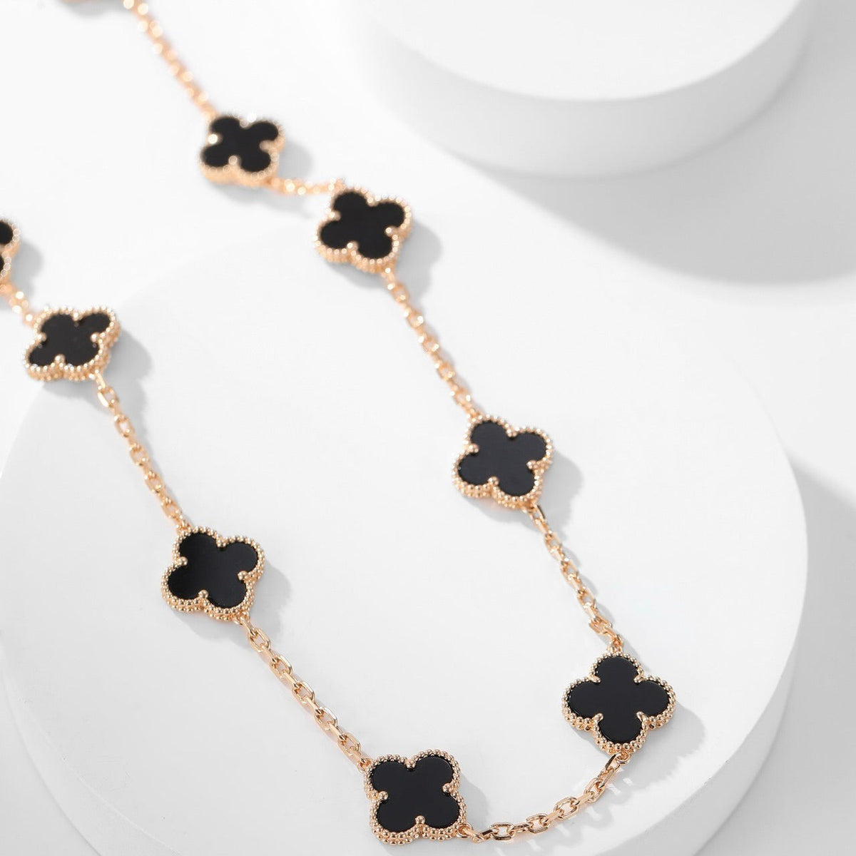 [Limara] CLOVER 10 MOTIFS ONYX NECKLACE