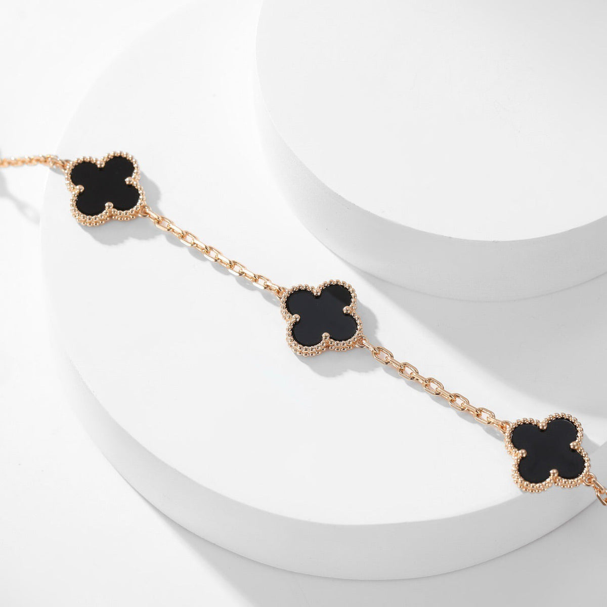 [Limara] CLOVER 10 MOTIFS ONYX NECKLACE
