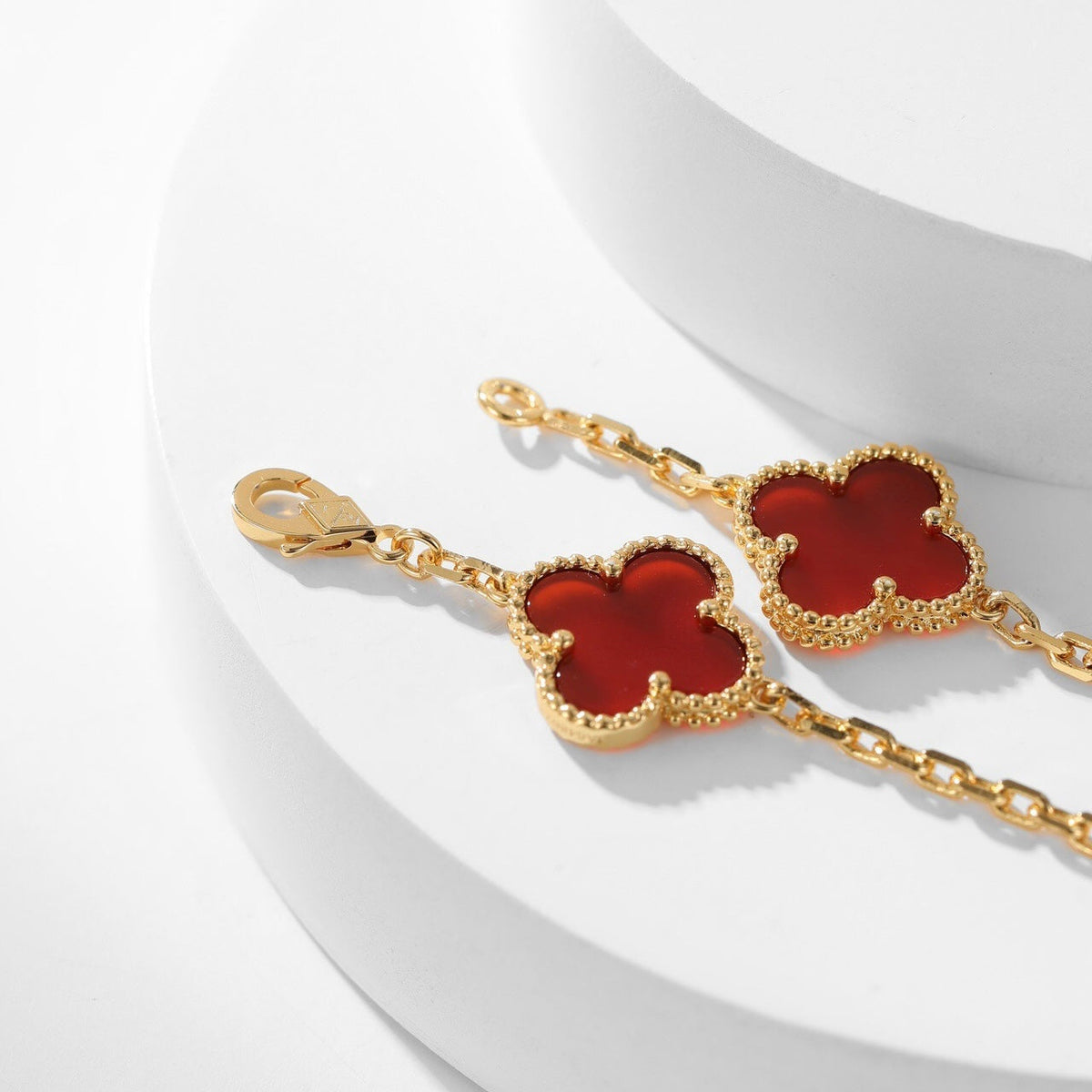 [Limara] CLOVER 10 MOTIFS CARNELIAN NECKLACE
