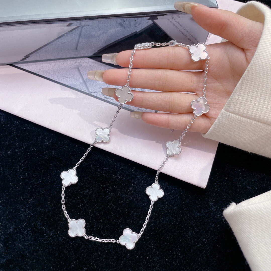 [Limara] CLOVER 10 MOTIFS WHITE MOTHER OF PEARL NECKLACE