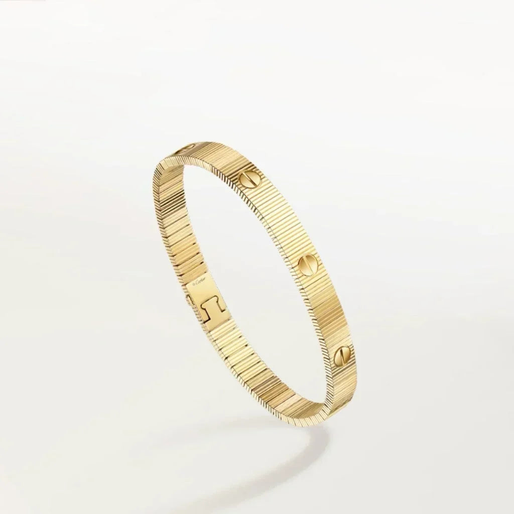 [Limara] Lucky Spring Butterfly 5-Motif & LOVE Unlimited Bracelet Stack Set