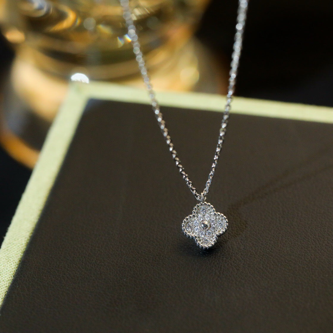 [Limara]CLOVER MINI 9.5MM PENDANT DIAMOND NECKLACE