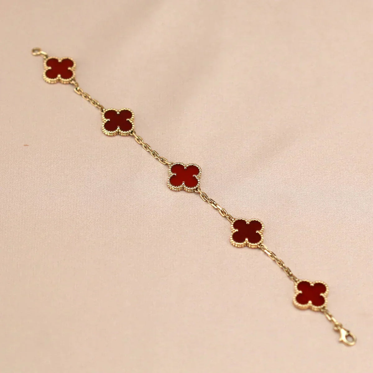 [Limara]  CLOVER 5 MOTIF RED CORNELIAN BRACELET COLLECTION