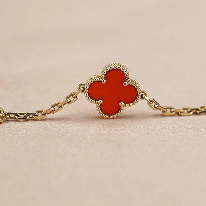 [Limara]LUCKY CLOVER 5-MOTIF BRACELET - RED CARNELIAN COLLECTION