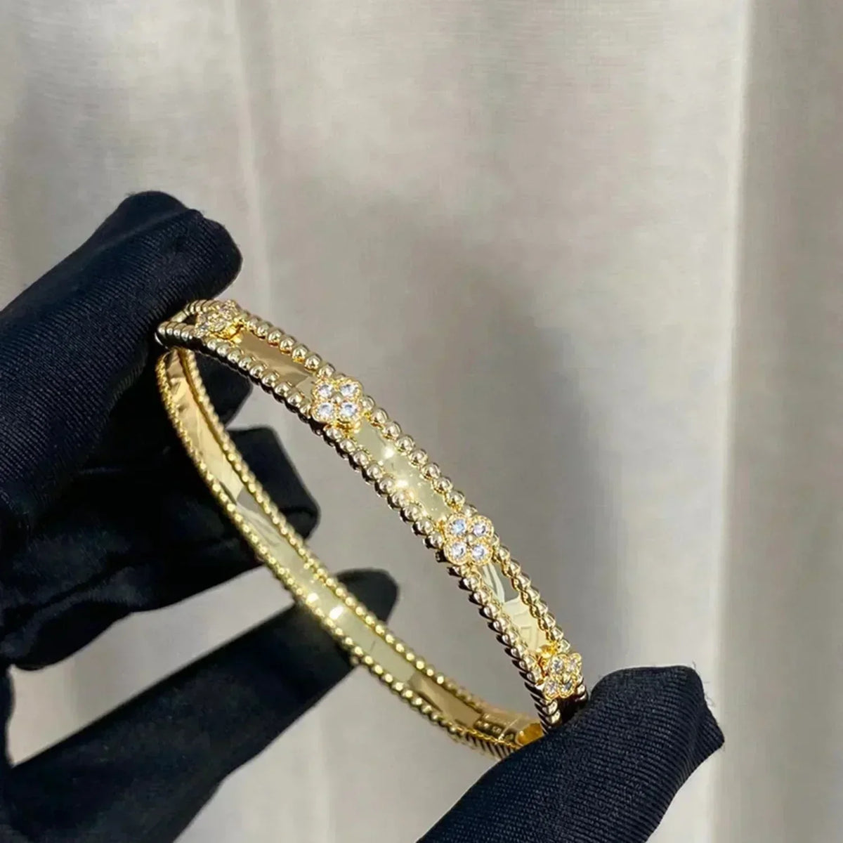 [Limara] CLOVER BRACELET 4MM DIAMONDS