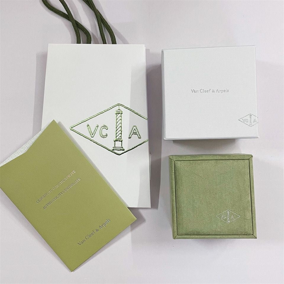 [Limara]CLOVER BRAND JEWELRY BOX