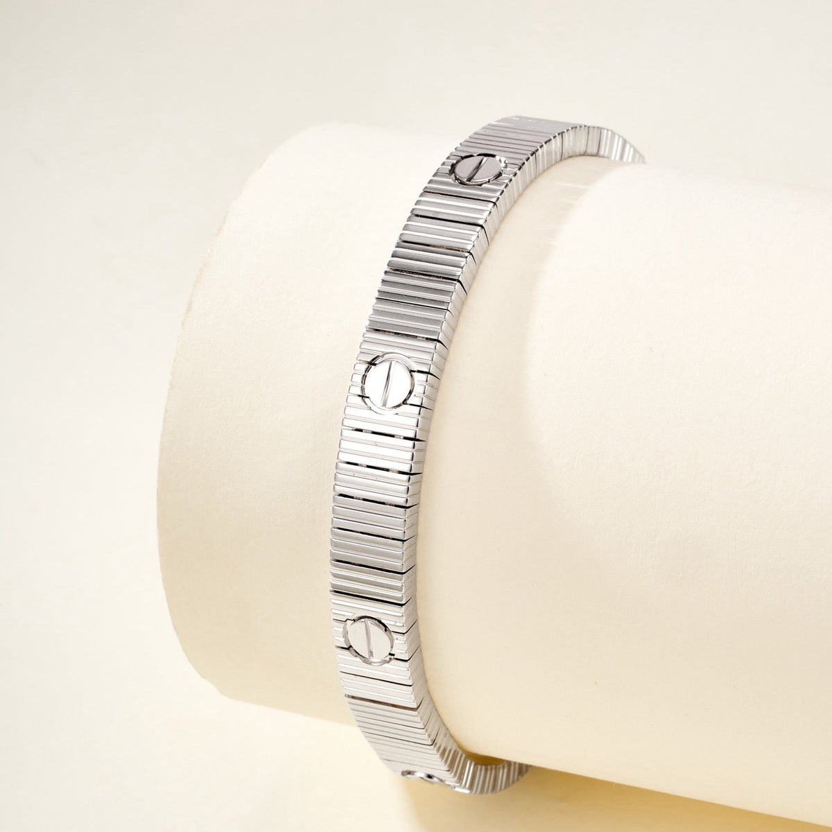 [Limara] Clover 5-Motif & LOVE Unlimited Bracelet Set
