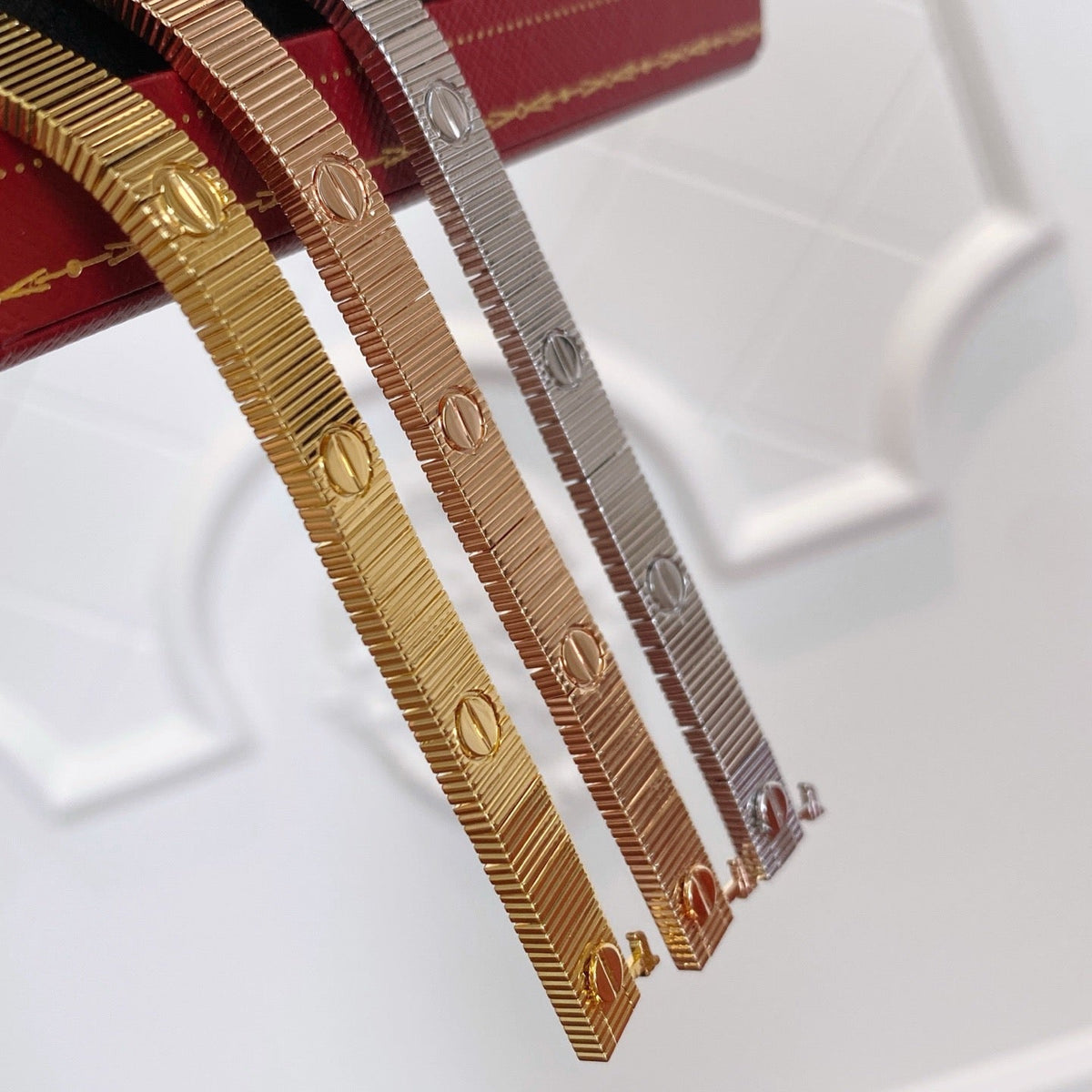 [Limara] LOVE UNLIMITED BRACELET