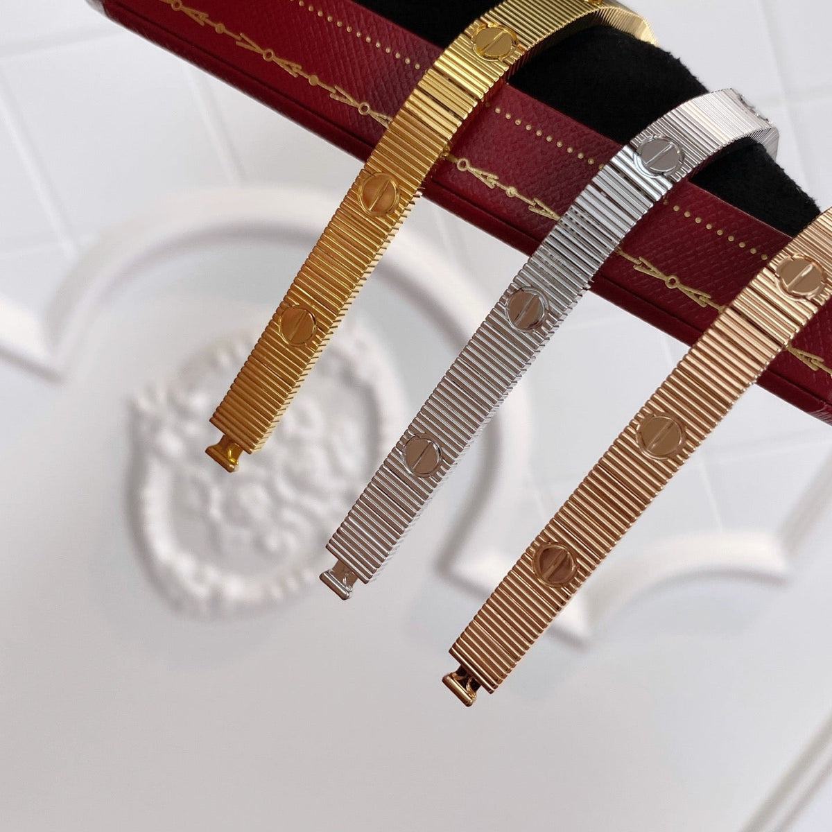 [Limara] LOVE UNLIMITED BRACELET