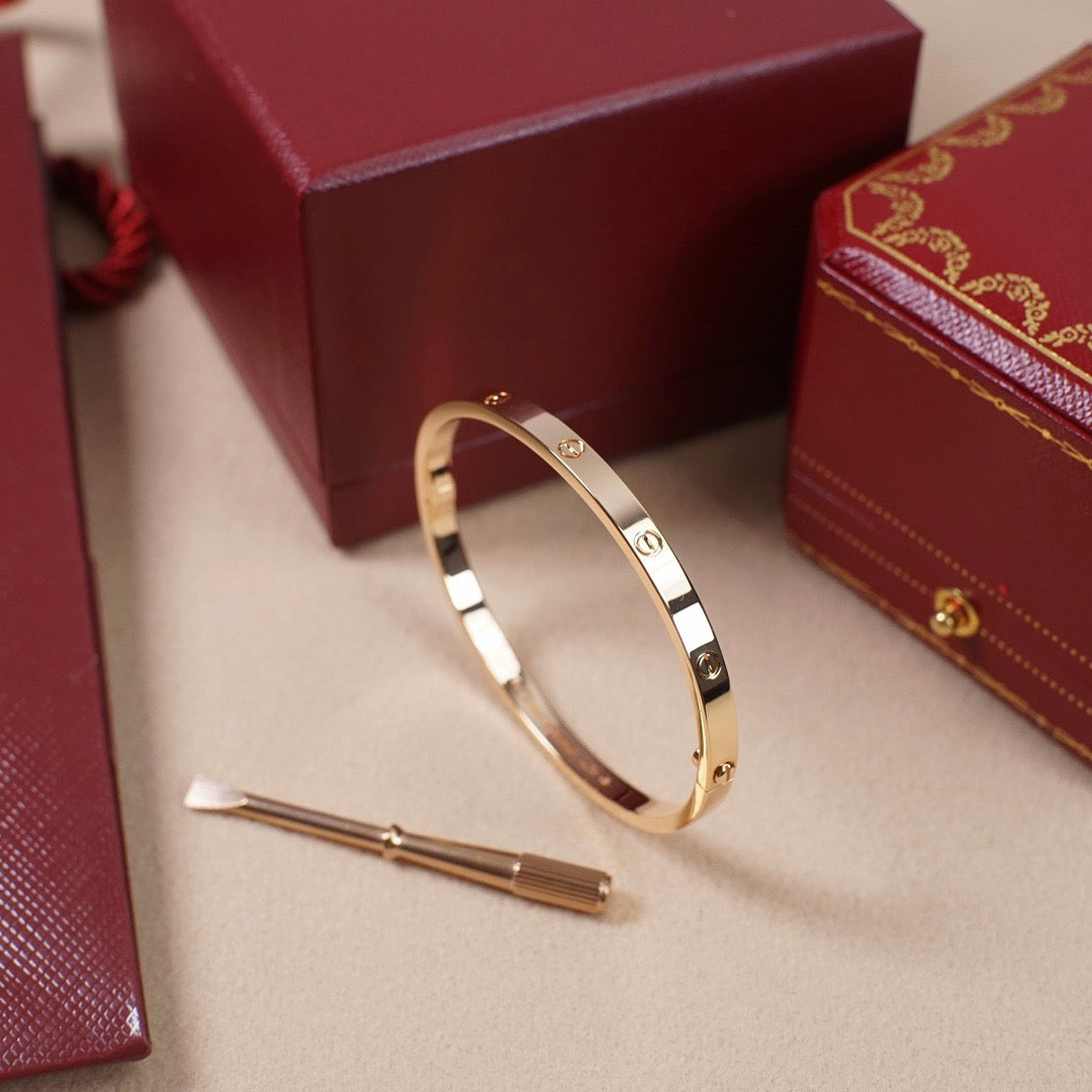 [Limara] LOVE & JUSTE Classic Bracelet Stack Set