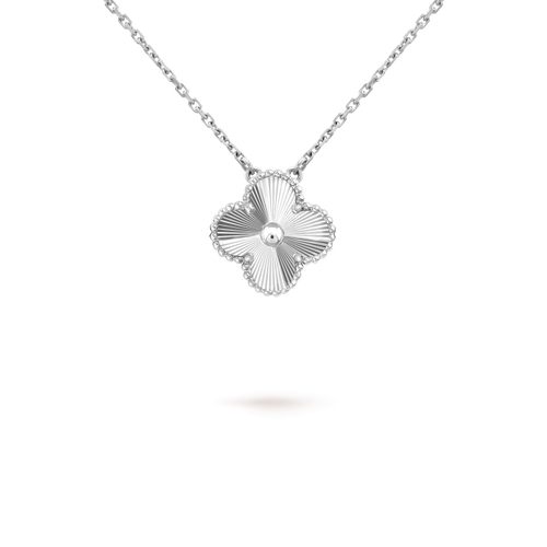 [Limara]15MM CLOVER FLOWER PENDANT NECKLACE WHITE GOLD COLLECTION