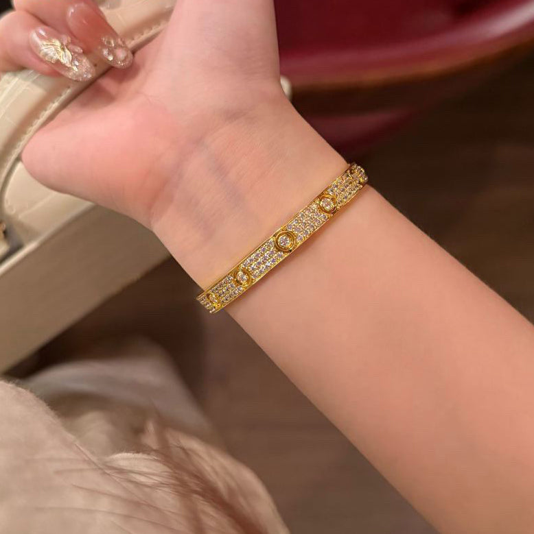 [Limara] LOVE BRACELET 6.1MM DIAMOND-PAVED 10 BIG DIAMONDS