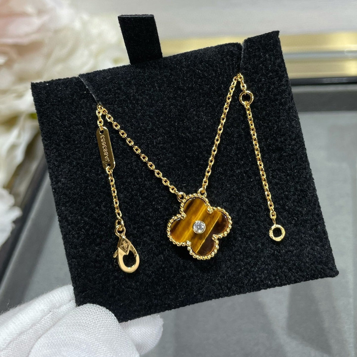 [Limara]CLOVER 15MM DIAMOND AND YELLOW TIGER'S EYE AGATE necklace