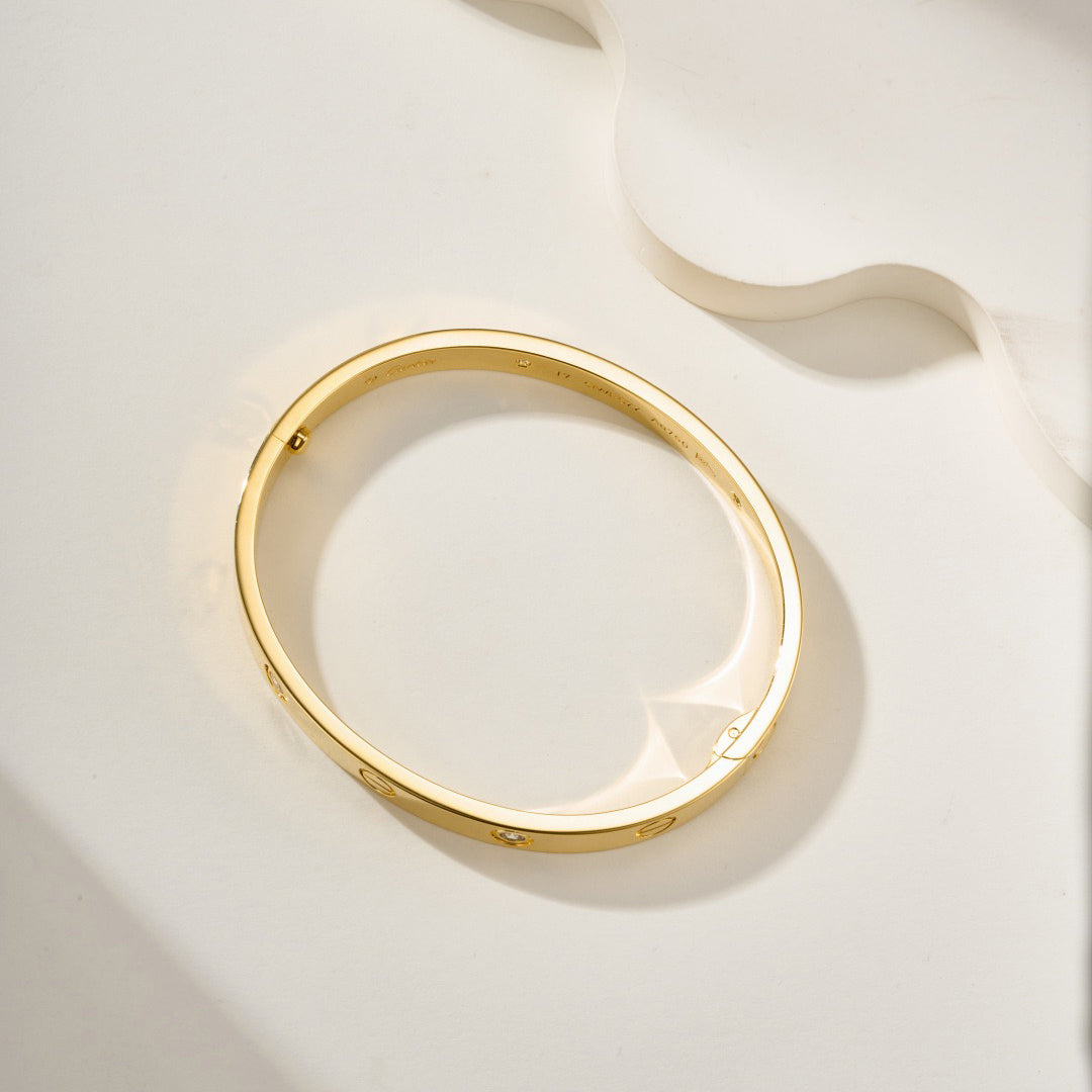 [Limara] LOVE BRACELET 6.1MM 4 DIAMONDS