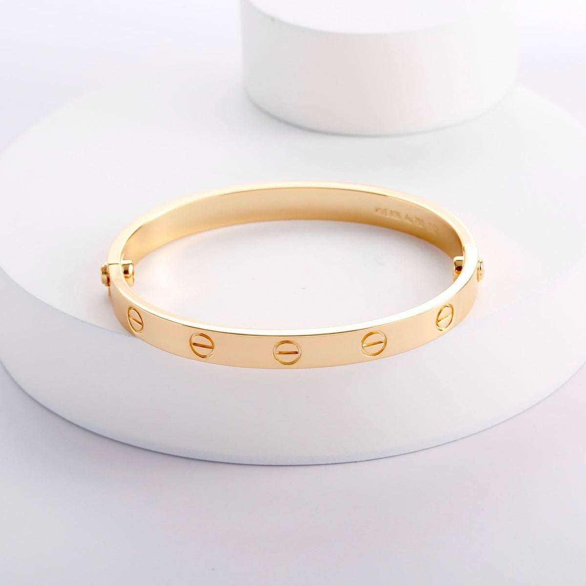 [Limara] LOVE BRACELET 6.1MM NO DIAMONDS