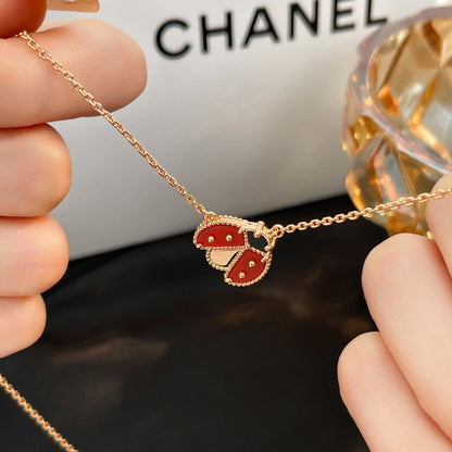 [Limara]LUCKY CARNELIAN LADYBUG CHARM NECKLACE