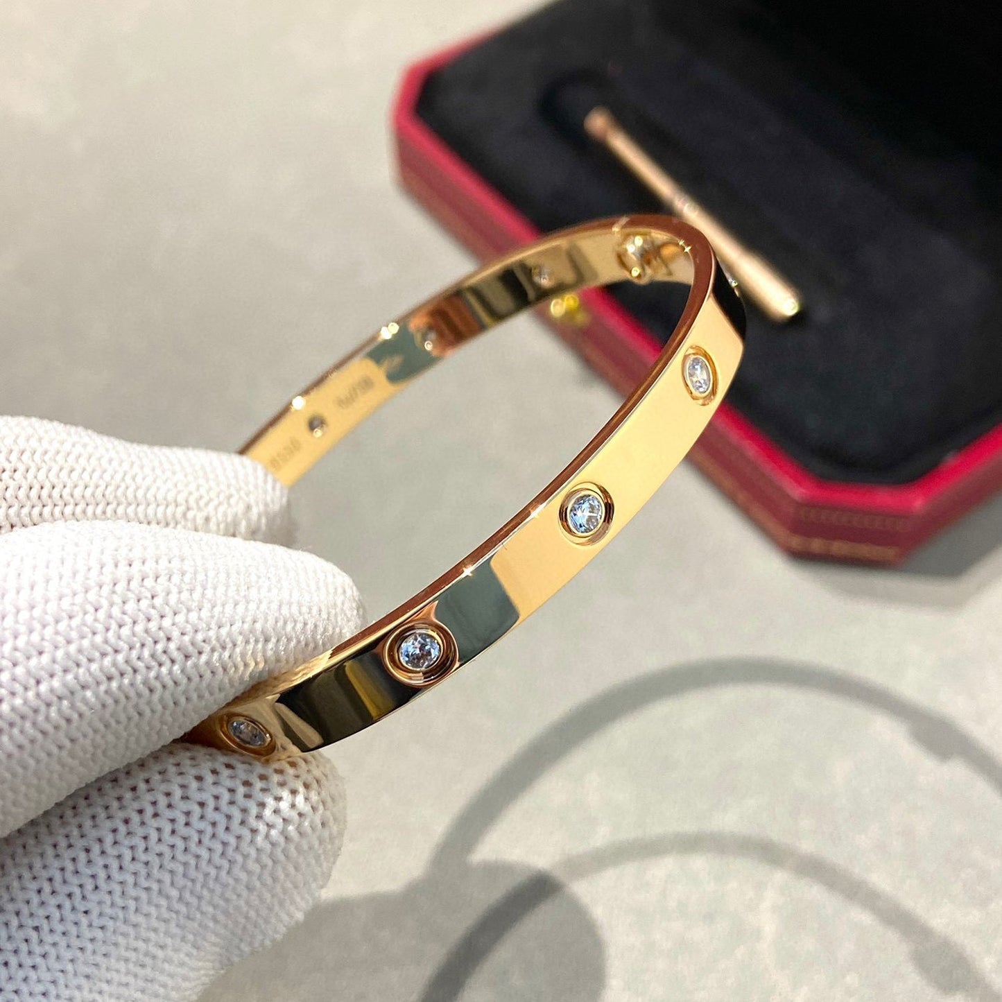 [Limara]CLASSIC 6.1MM LOVE BANGLE - 10-DIAMOND