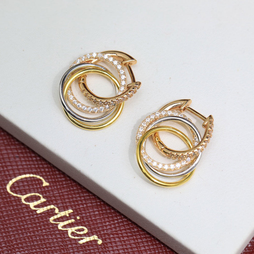 [Limara] TRINITY HALF DIAMOND  EARRINGS