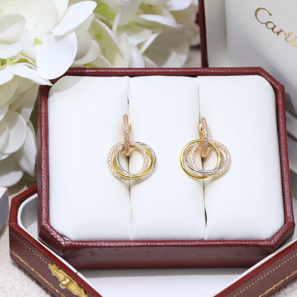 [Limara] TRINITY HALF DIAMOND  EARRINGS