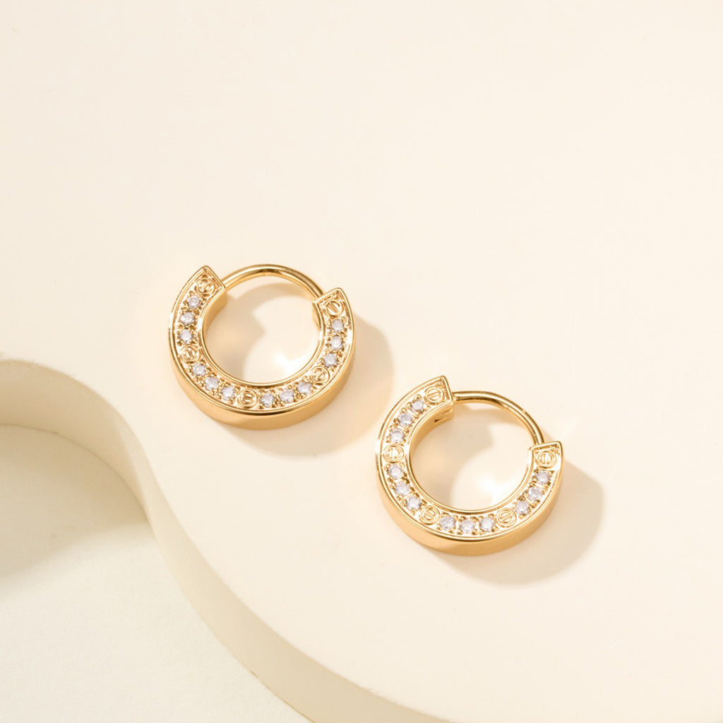 [Limara] LOVE DIAMOND EARRINGS