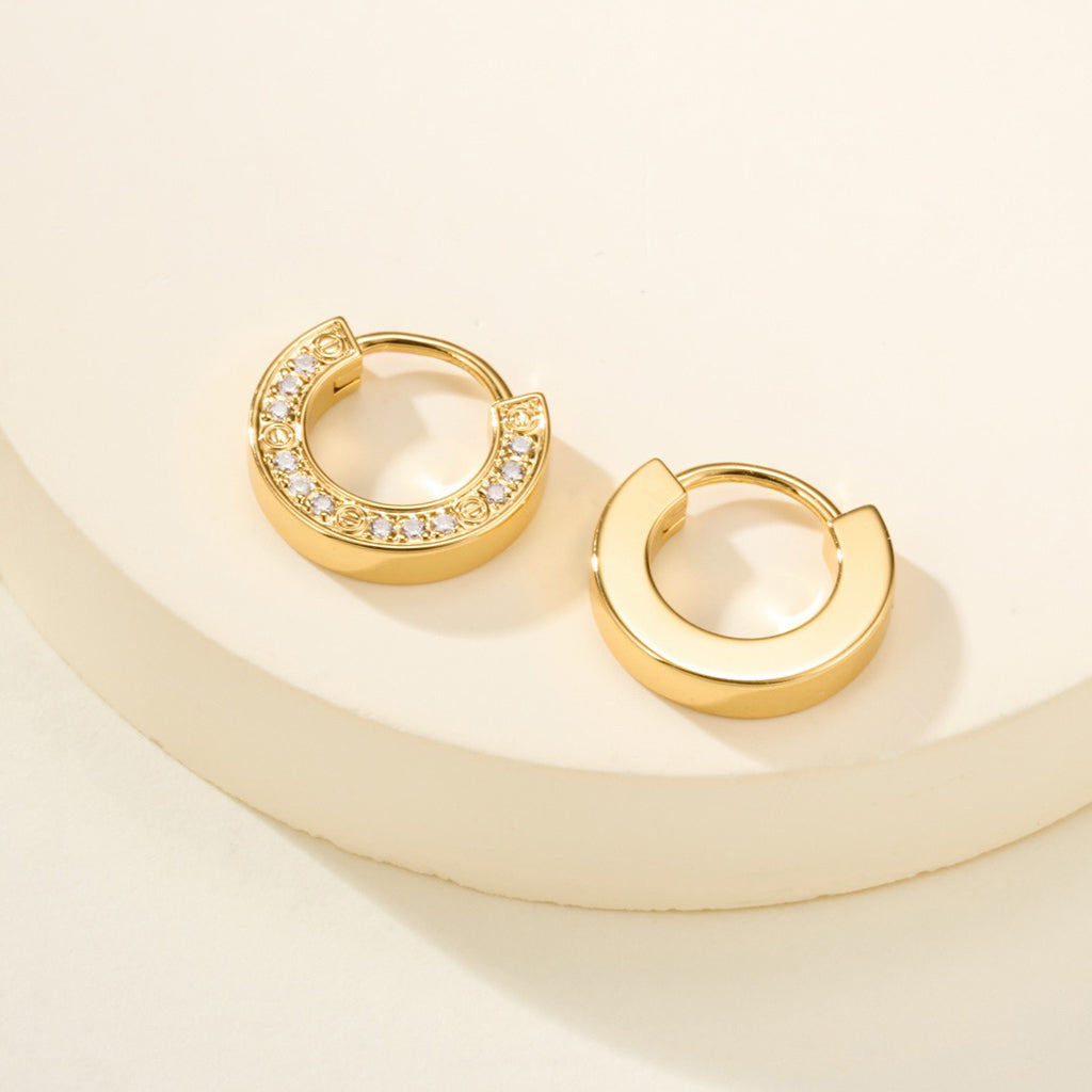 [Limara] LOVE DIAMOND EARRINGS