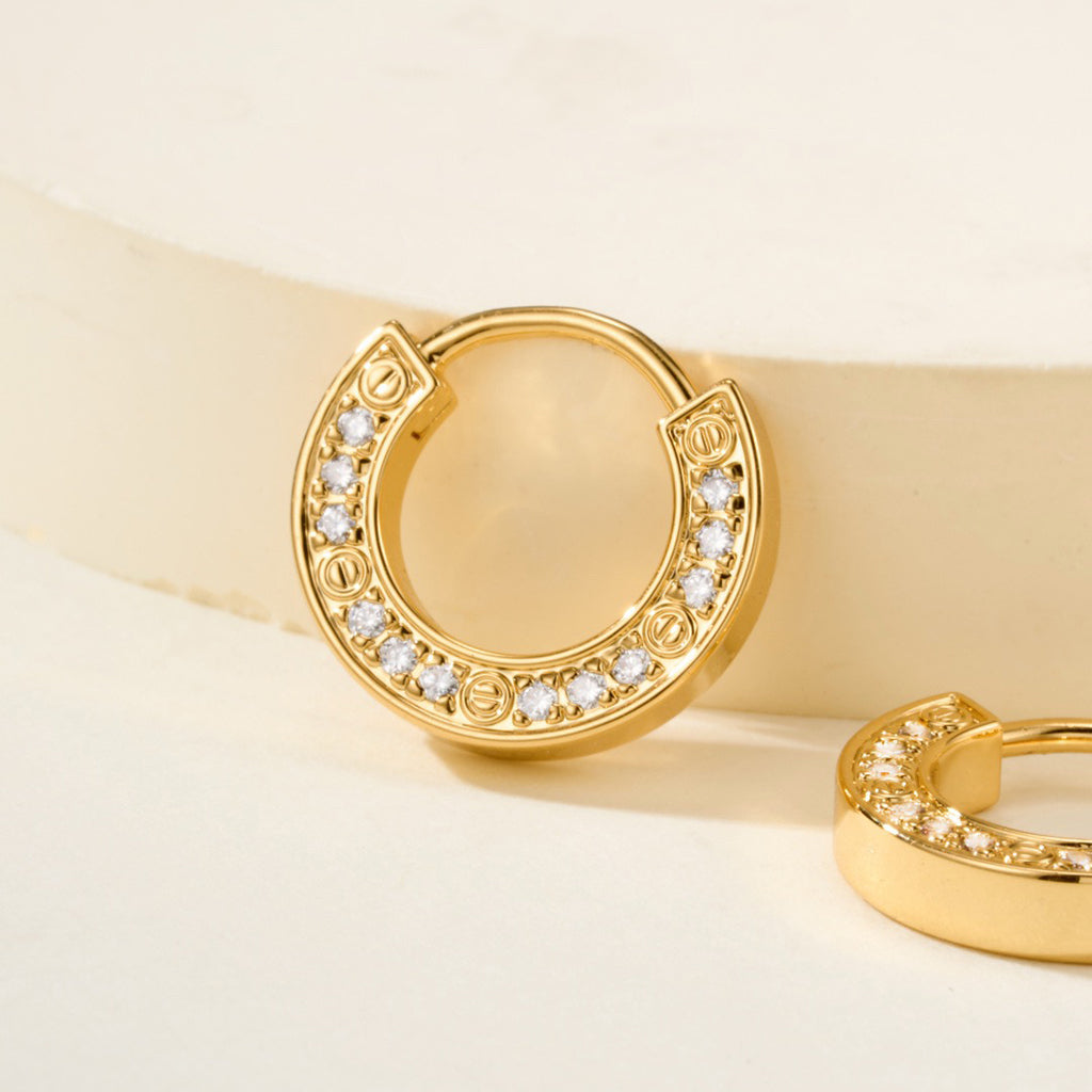 [Limara] LOVE DIAMOND EARRINGS