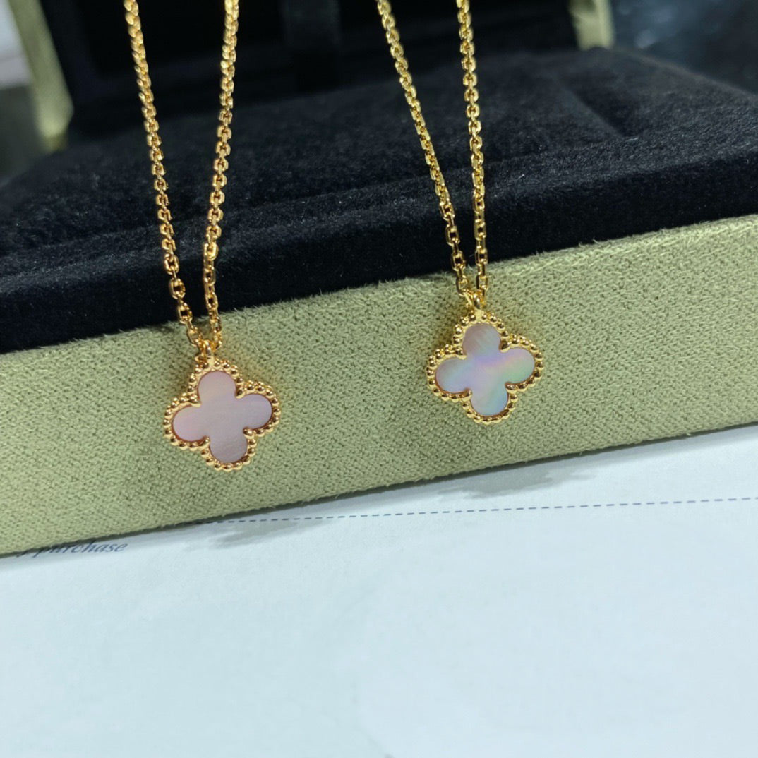 [Limara]CLOVER 9.5MM PINK MOTHER OF PEARL SINGLE FLOWER NECKLACE