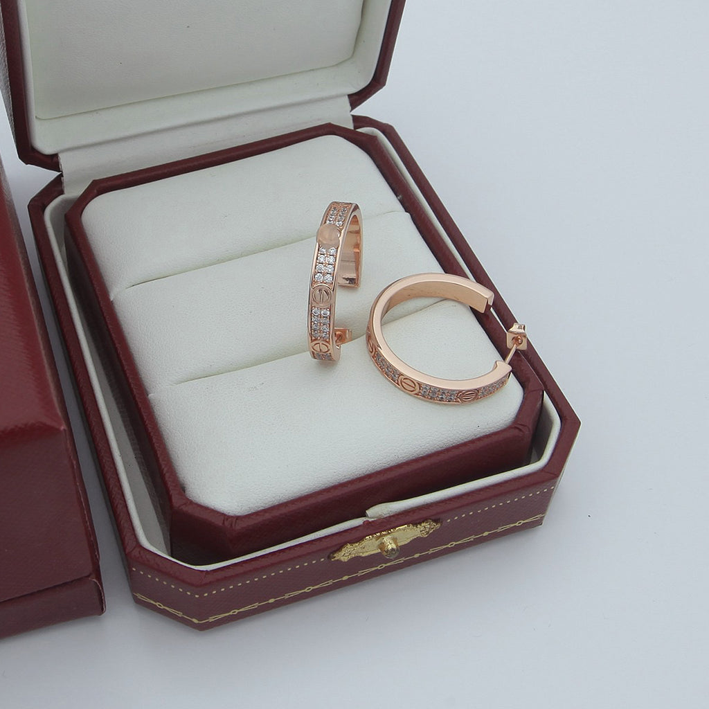 [Limara] LOVE EARRINGS 3.6MM DIAMOND PAVED