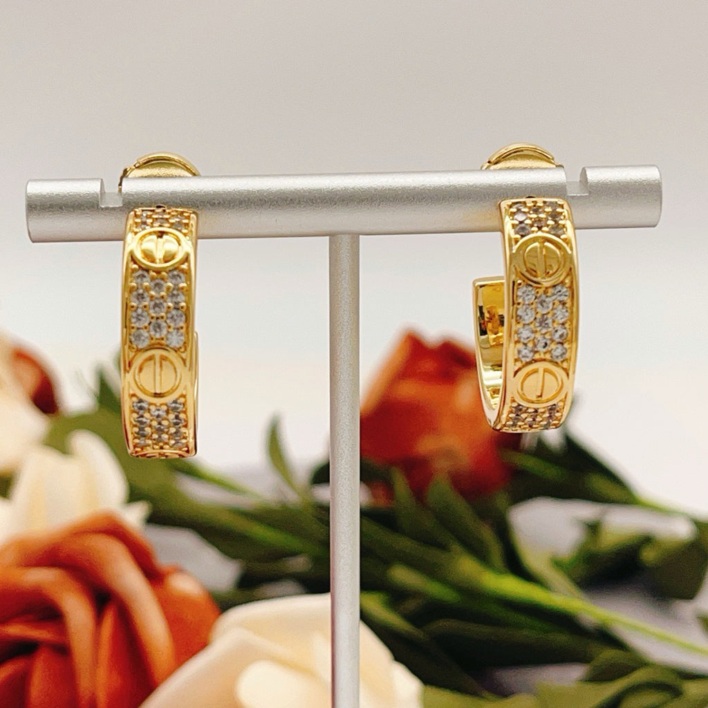 [Limara] LOVE 5.5MM DIAMOND PAVED EARRINGS