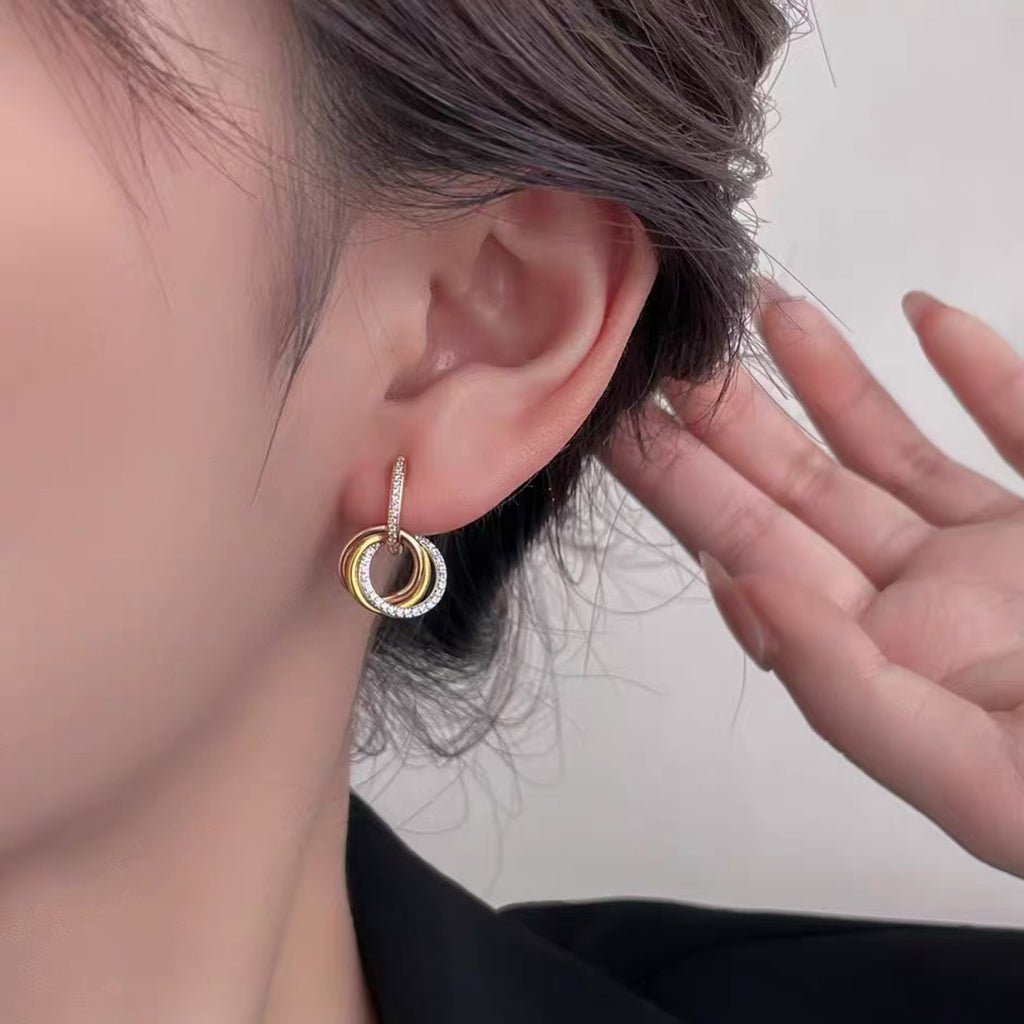 [Limara] TRINITY HALF DIAMOND  EARRINGS
