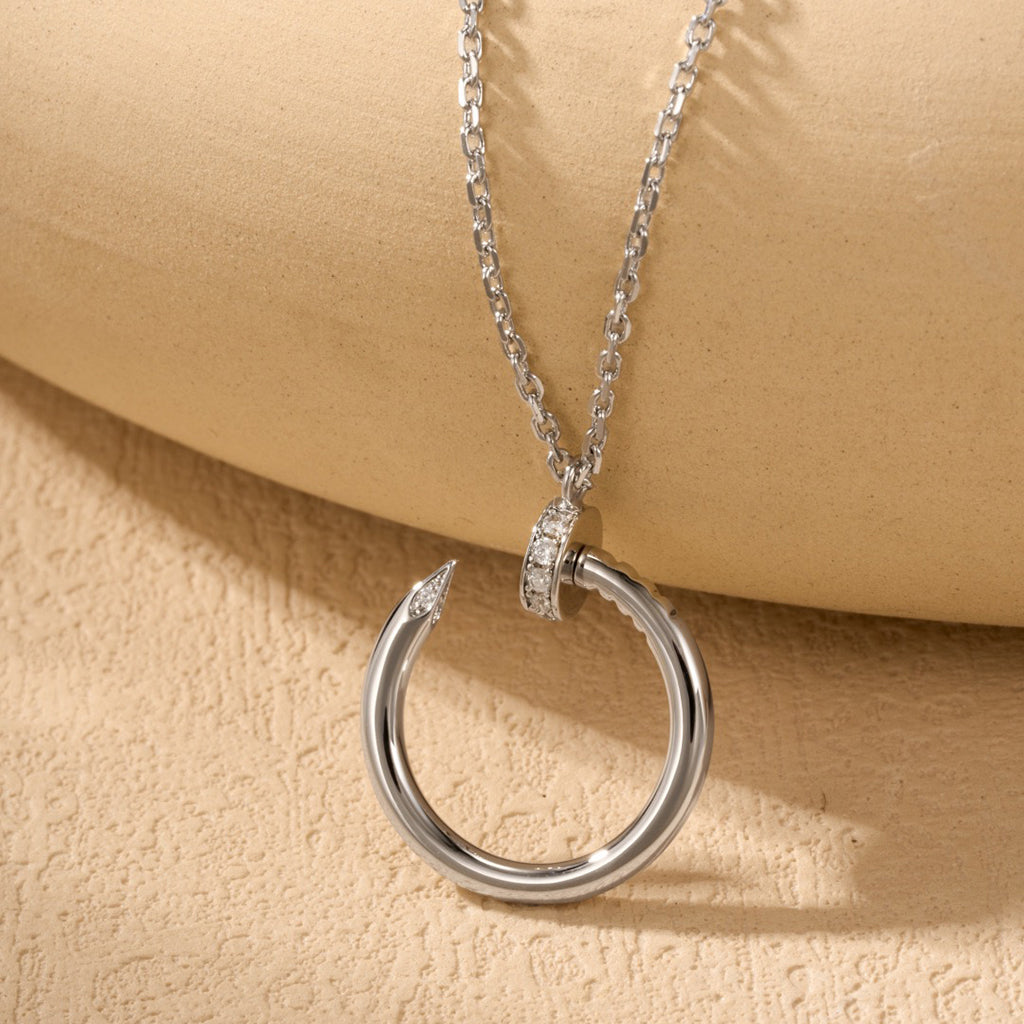 [Limara] JUSTE NECKLACE HALF DIAMOND