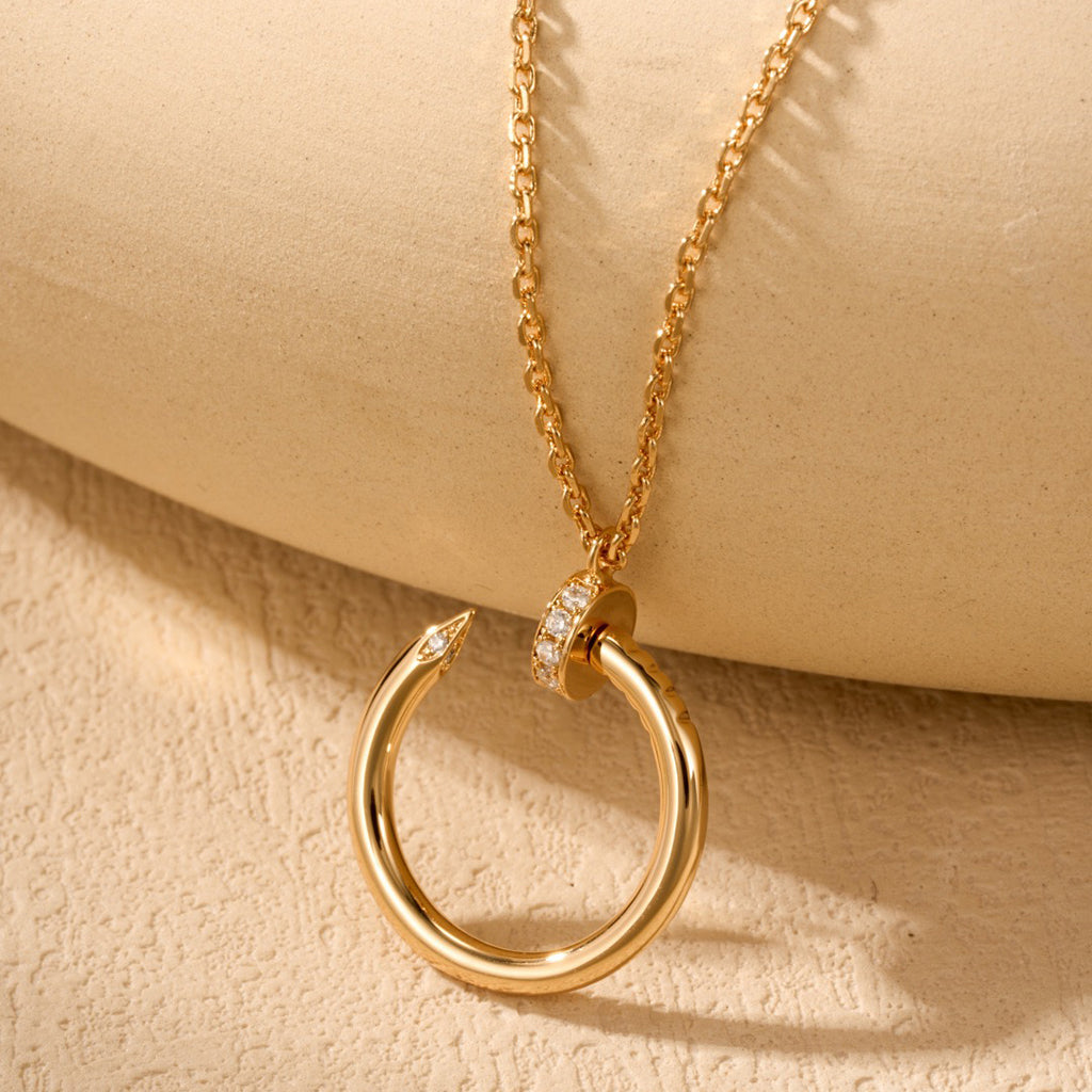 [Limara] JUSTE NECKLACE HALF DIAMOND