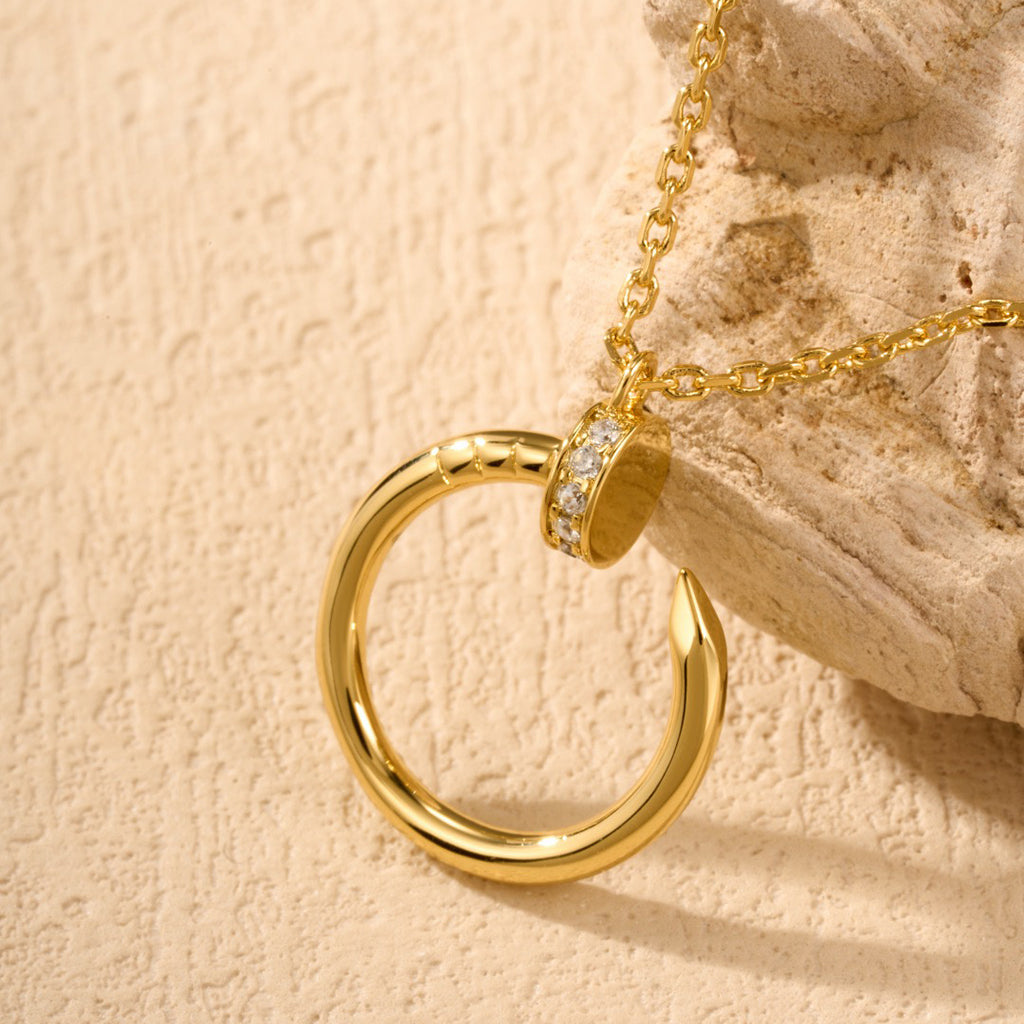 [Limara] JUSTE NECKLACE HALF DIAMOND