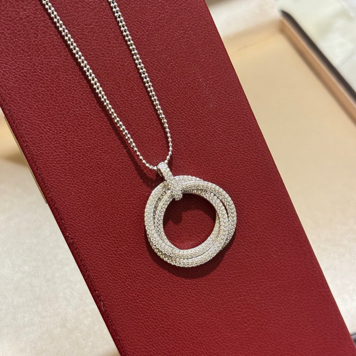[Limara] TRINITY LARGE FULL DIAMOND  NECKLACE
