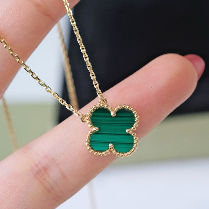 [Limara]CLOVER 15MM MALACHITE SINGLE FLOWER  NECKLACE