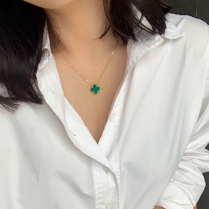 [Limara]CLOVER 15MM MALACHITE SINGLE FLOWER  NECKLACE