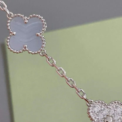 [Limara]LUCKY CLOVER 5-MOTIF BRACELET - PURPLE CHALCEDONY COLLECTION