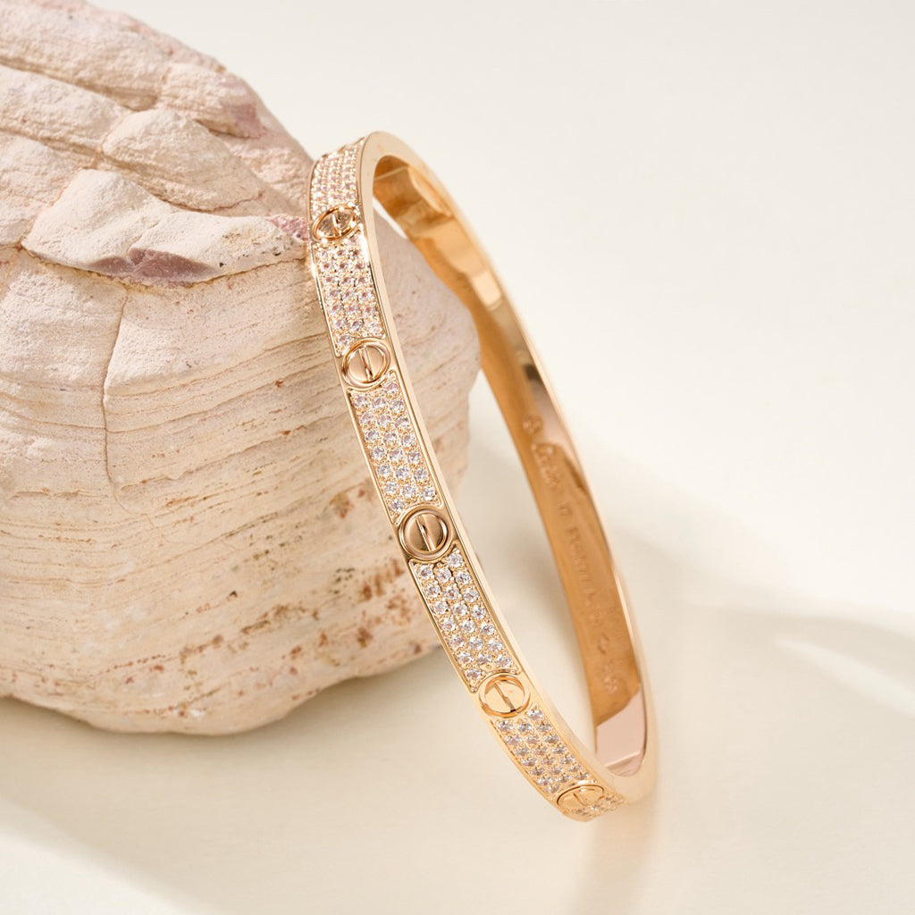 [Limara] LOVE BRACELET 4.8MM DIAMOND-PAVED