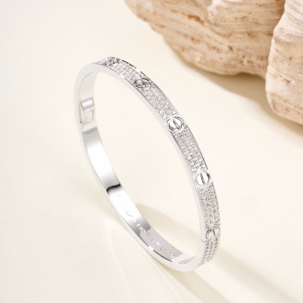 [Limara] LOVE BRACELET 4.8MM DIAMOND-PAVED