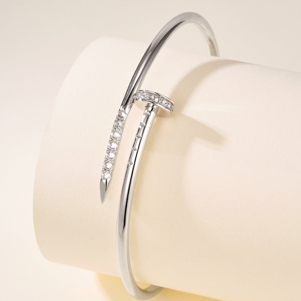 [Limara] JUSTE Diamond & LOVE Diamond-Paved Bracelet Stack Set