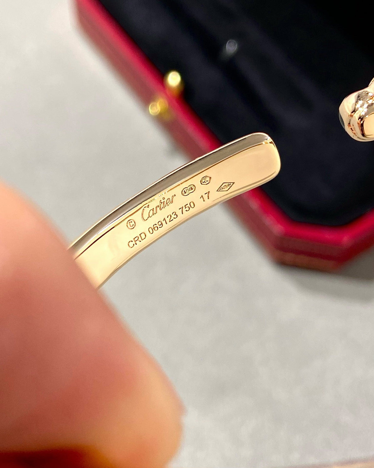 [Limara] PANTHERE OPEN BRACELET