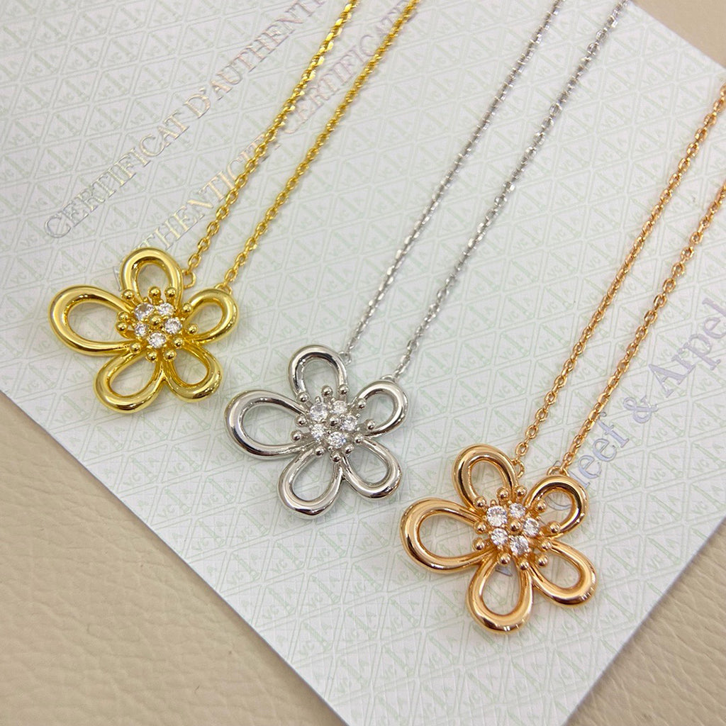 [Limara] FLOWERLACE NECKLACE 5 DIAMONDS