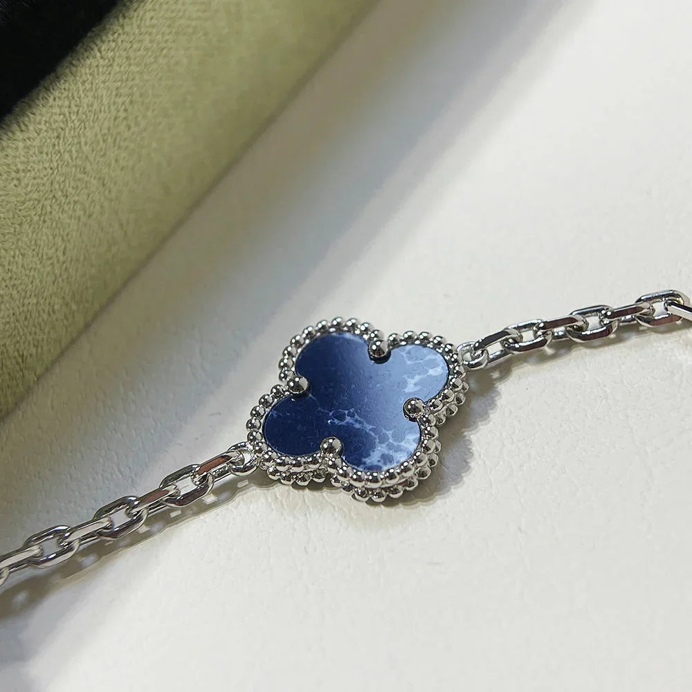 [Limara]LUCKY CLOVER 5-MOTIF BRACELET - PIETERSITE COLLECTION