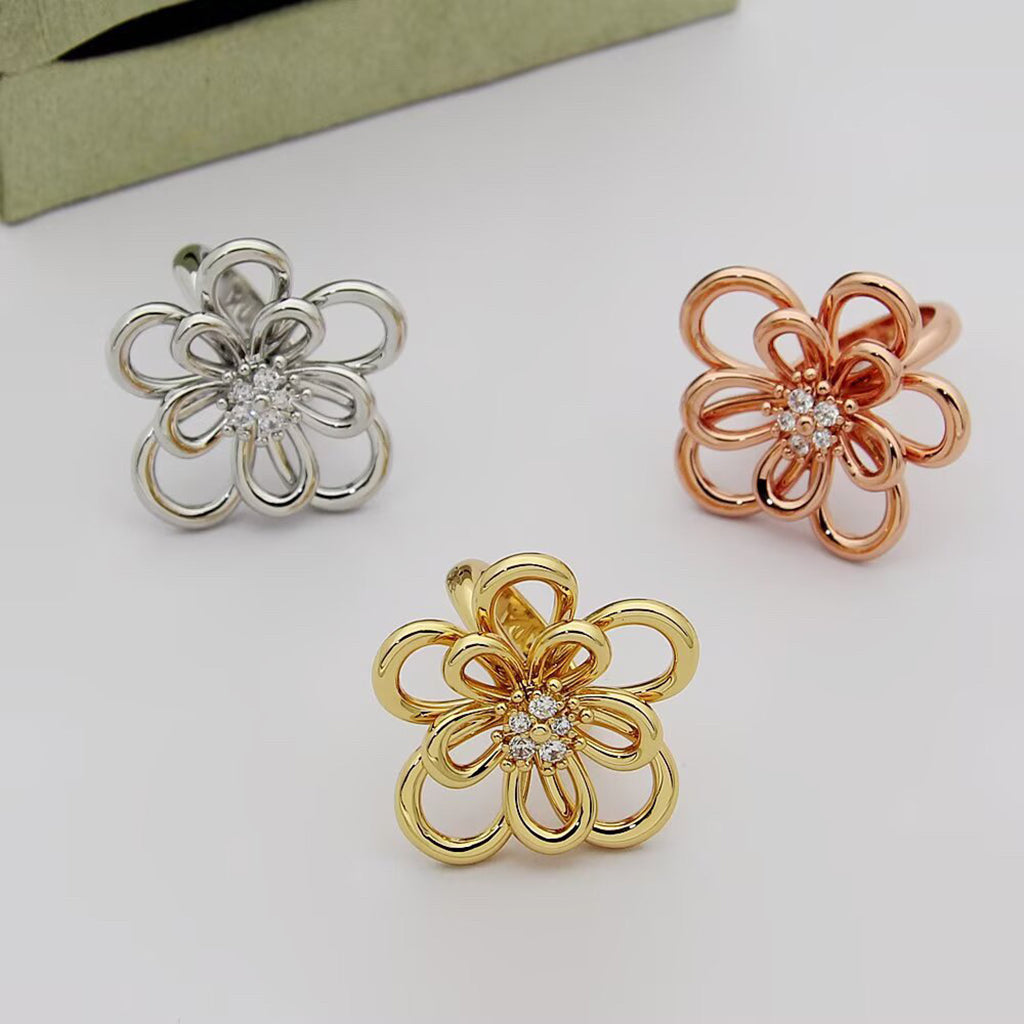 [Limara]  FLOWERLACE RING 5 DIAMONDS