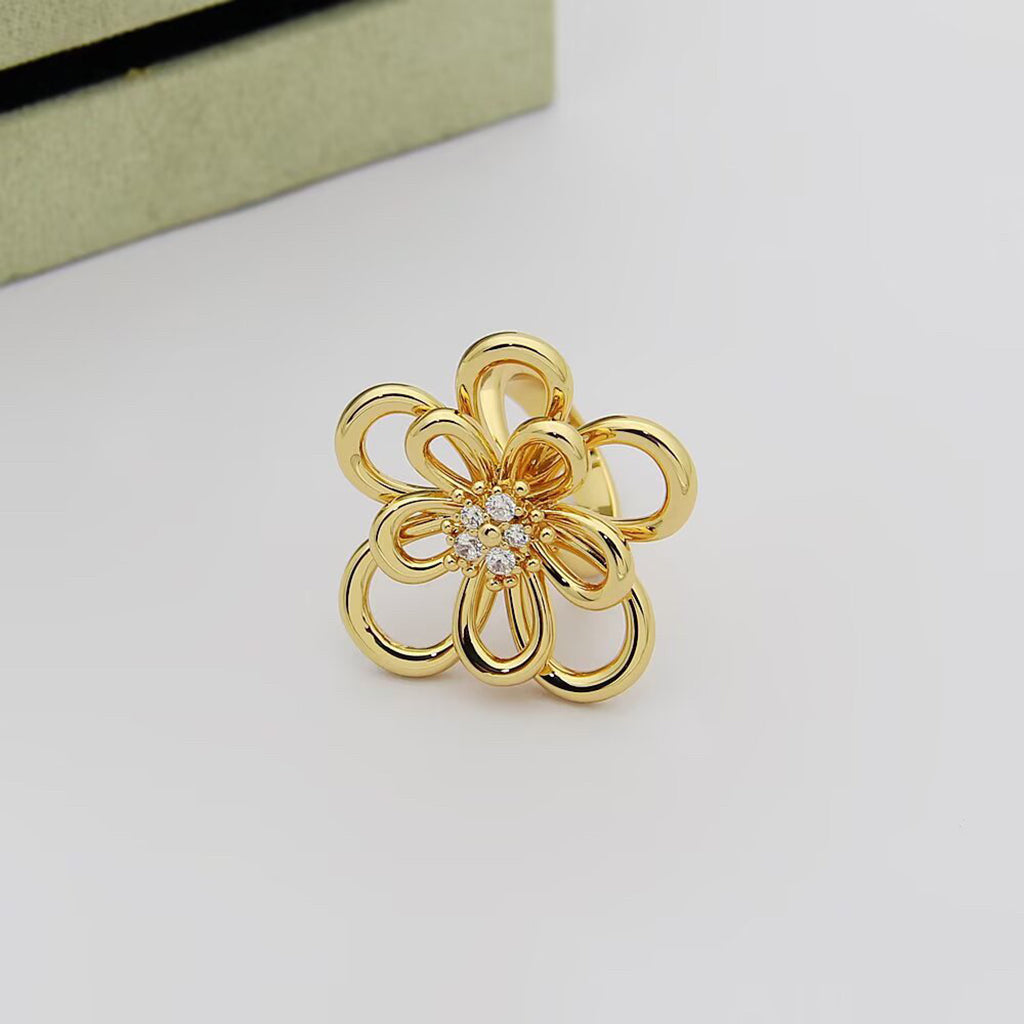 [Limara]  FLOWERLACE RING 5 DIAMONDS